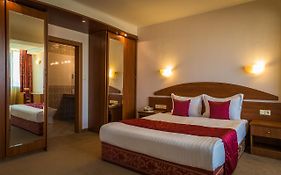 Hotel Sevlievo Plaza