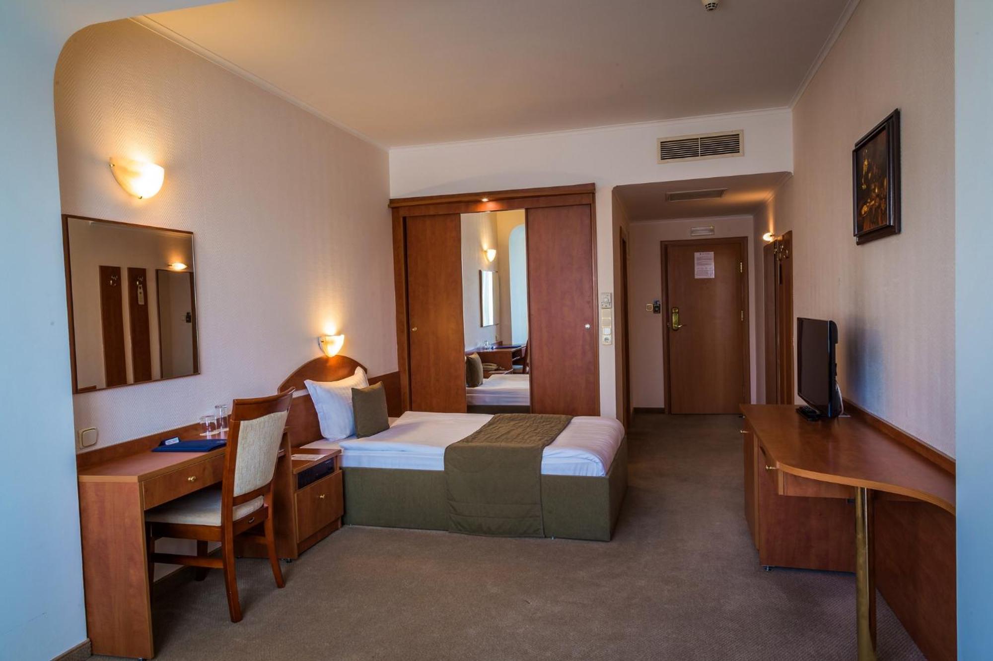Hotel Sevlievo Plaza Zimmer foto